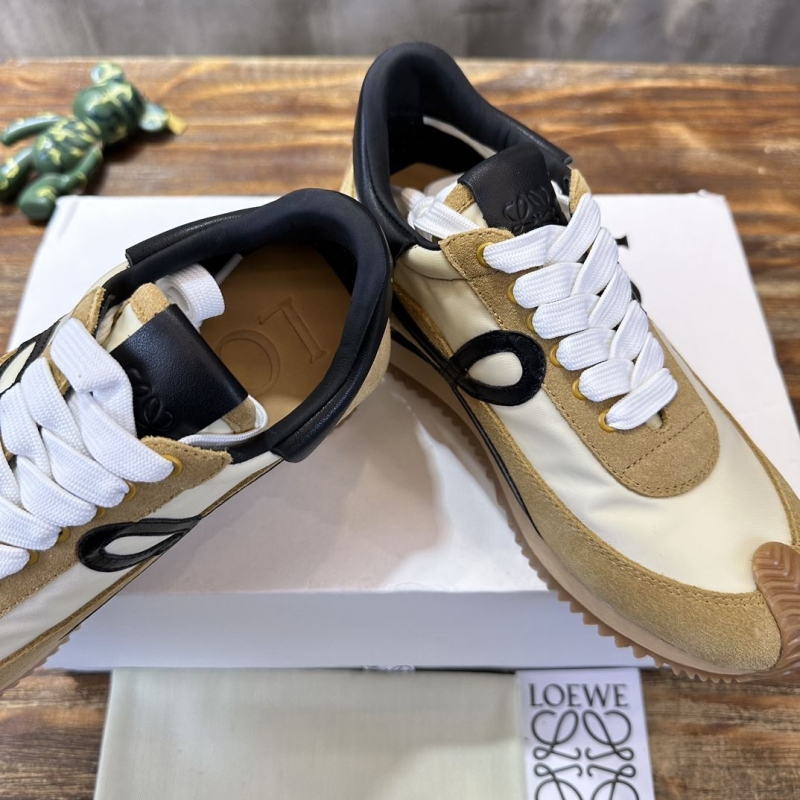 Loewe Sneakers